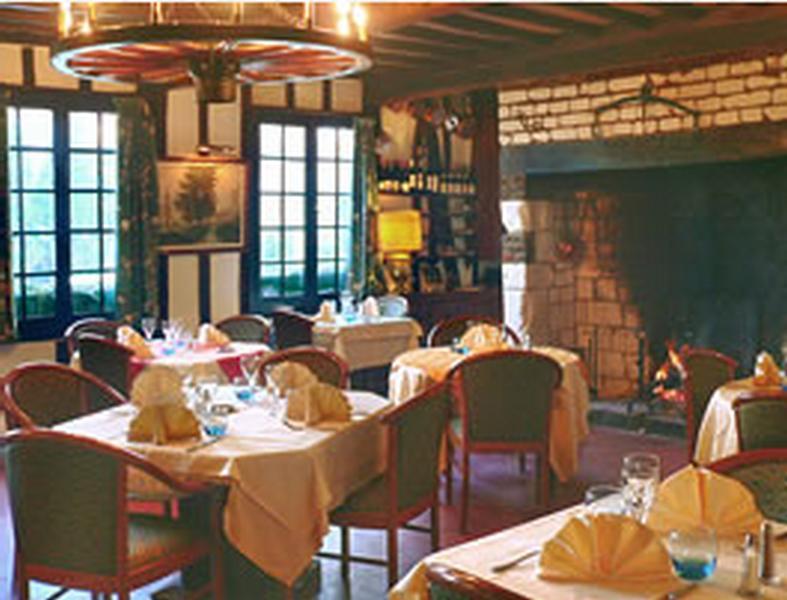 Auberge Du Gros Tilleul Argoules Exterior photo